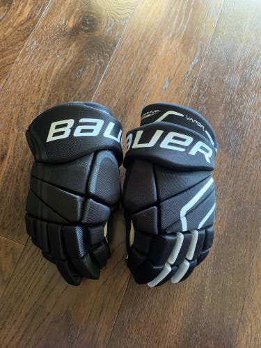 New Bauer Vapor XSelect Gloves 14"  MISMATCH VAPOR XSELECT-VAPOR X3.O