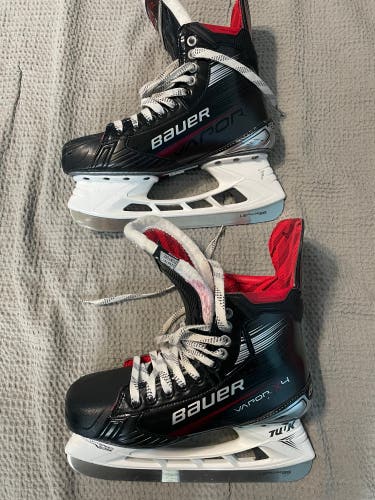 Bauer Vapor X4 Hockey Skates