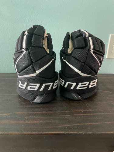 Bauer 3x pro gloves