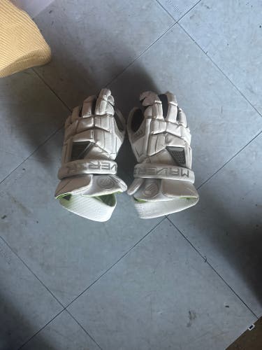 Used Maverik Large Lacrosse Gloves