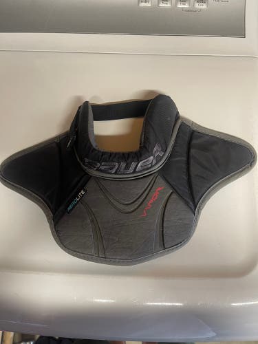 Goalie neck guard