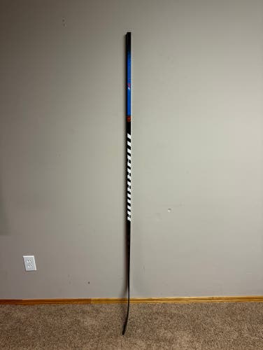 Lightly used Senior Warrior Left Hand 85 Flex W03  Fantom QRE Hockey Stick