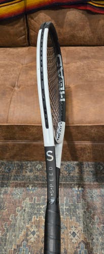 Used Adult Head Speed MP 2024 Tennis Racquet