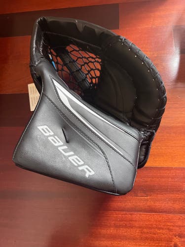 New Bauer Vapor X5 Pro Glove