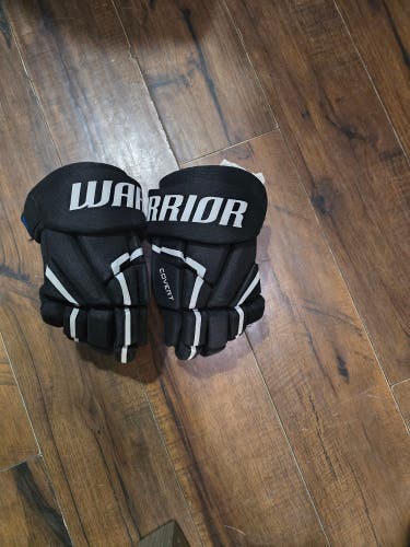 Used Warrior Covert QR5 40 Gloves 10"