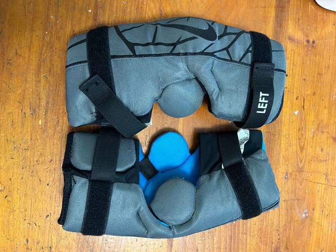 Nike youth large lacrosse elbow pads . Nike