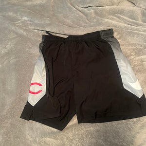 cincinnati reds shorts