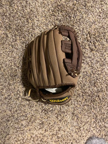 Wilson T-Ball Baseball Glove