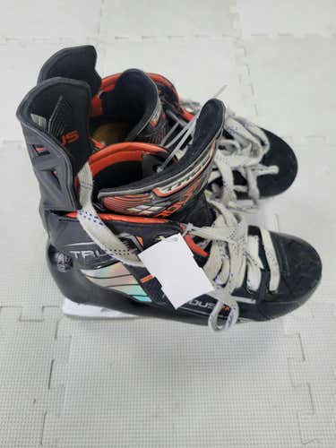 Used True Hzrdus 7x Senior 6.5 Ice Hockey Skates