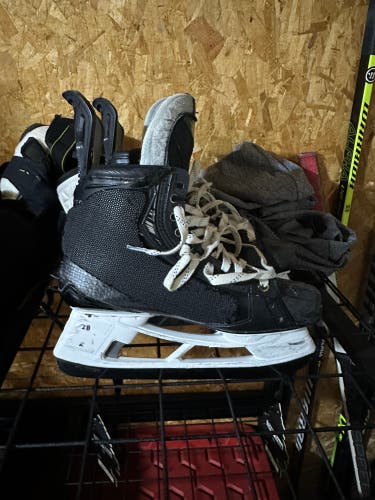 Pro stock hockey skates