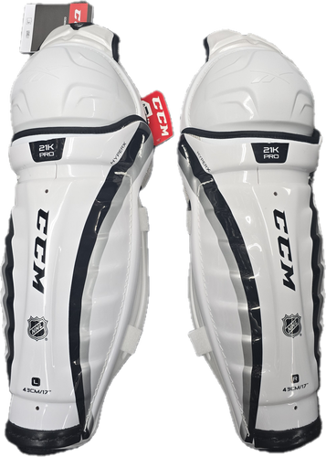 CCM 21K Pro Sr Shin Guards Pads 17" Pro Stock NHL Jofa NEW WITH DEFECT(12760)