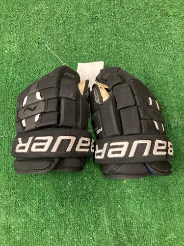 Black New Senior Bauer Nexus N2900 Gloves 13"