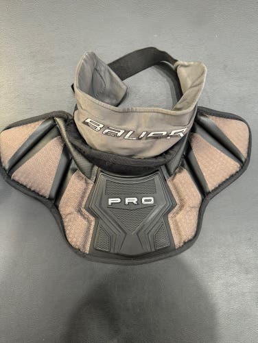 Bauer Pro Neckgaurd