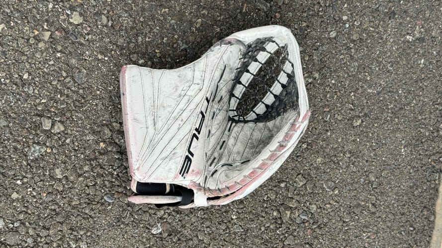 True L12.2 Goalie Catch Glove Trapper 600 Break Regular