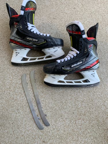 Used Senior Bauer Vapor 2X Pro Hockey Skates Regular Width Size 6.5