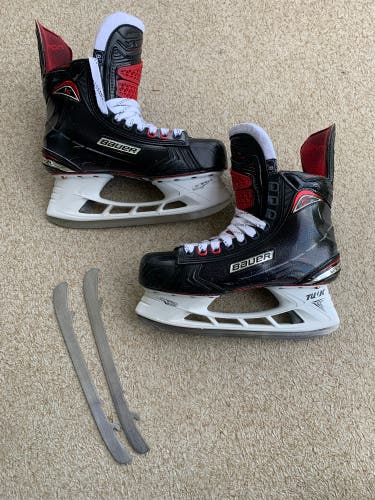 Used Senior Bauer Vapor 1X Hockey Skates Regular Width 8