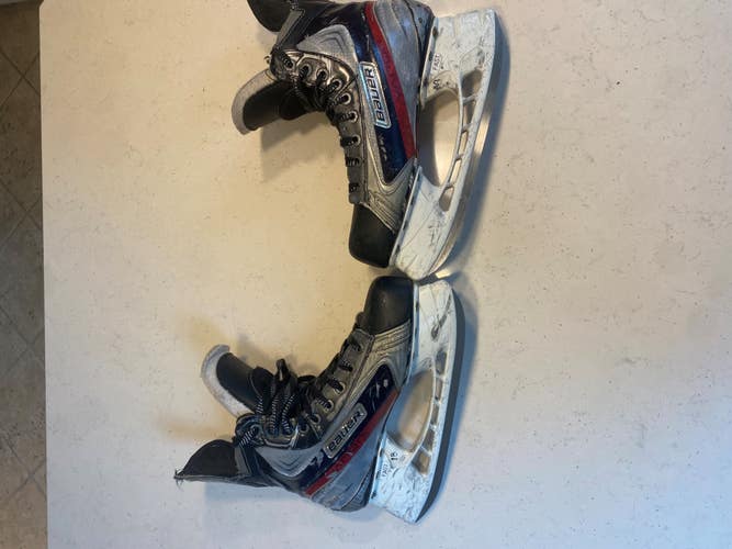 Used Senior Bauer Vapor APX Hockey Skates Regular Width Pro Stock 8