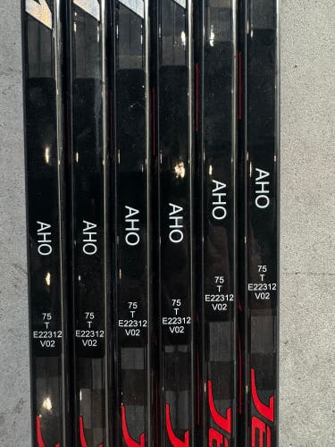 6 PACK Sebastian Aho 75 Flex P29 NHL New Senior CCM Left Hand Pro Stock JetSpeed FT3 Pro Stick