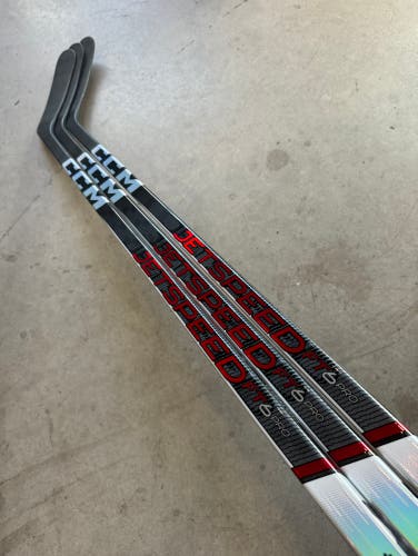 3 PACK NCAA 85 Flex P29M New Senior CCM Right Handed Pro Stock Jetspeed FT6 Pro Hockey Stick