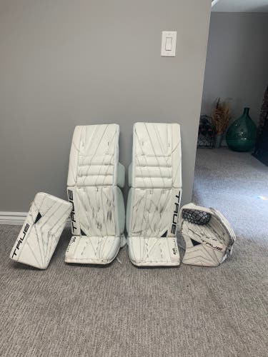 True 7x3 Catalyst Senior Goalie Gear