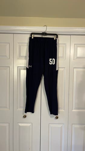 Men's XL Under Armour loose fit joggers