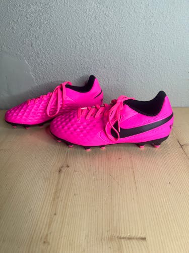 Nike Tiempo Legend 8 FG Cleats 5Y