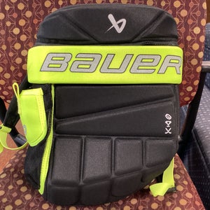 New Bauer Youth Glove Backpack Black and Green