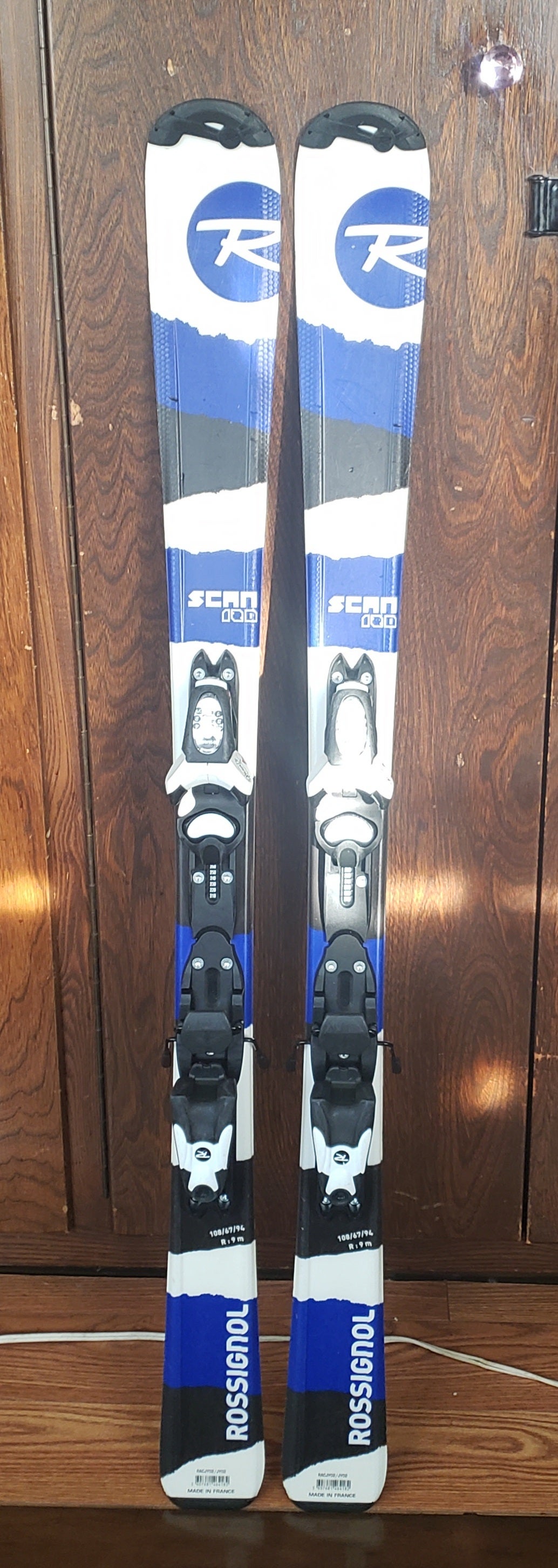 120cm ROSSIGNOL SCAN JR. SKIS w Rossignol XELIUM 4.5 EZ TRACK