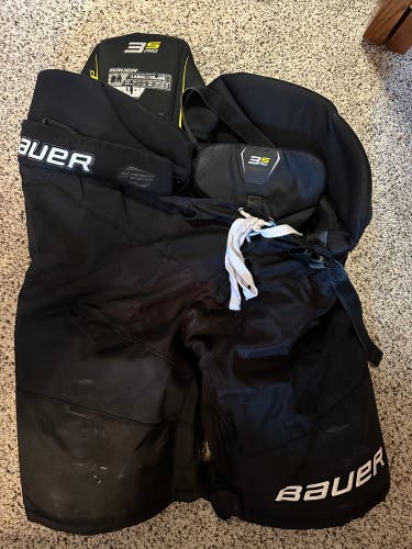 Used Senior Bauer Supreme 3S Pro Hockey Pants