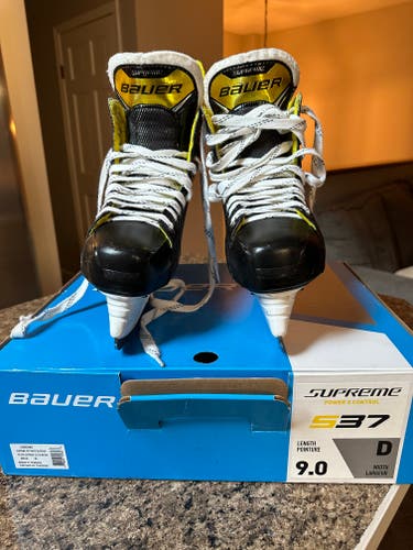 Used Senior Bauer Supreme S37 Hockey Skates Regular Width 9