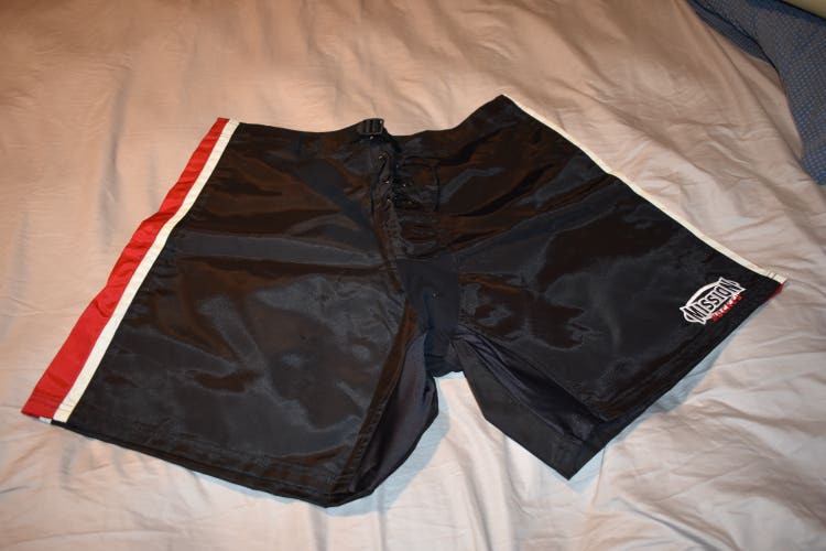 NEW - Mission Hockey Pant Shell, Black/Red/White, Youth Large