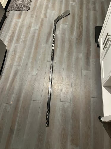 Used Senior CCM Right Handed P29 Ribcor Trigger 8 Hockey Stick