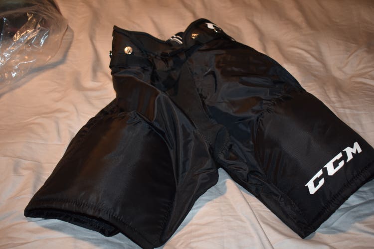 CCM LTP Hockey Pants, Navy, Junior Small - Great Condition!