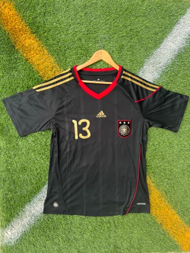 Germany 2010 Away - Müller - Retro Soccer Jersey