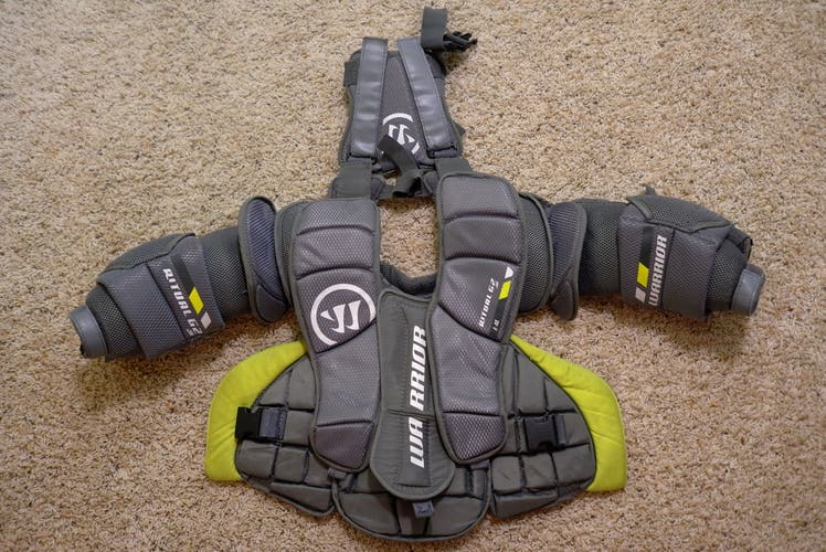 Used Large/Extra Large Warrior Ritual G2 Goalie Chest Protector