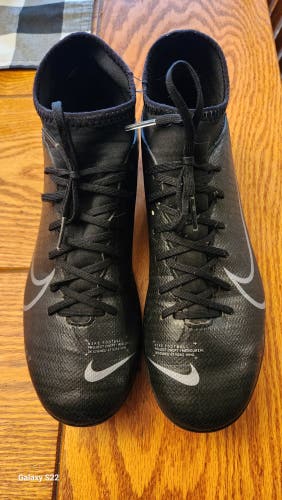 Black Used Size 7.0 (Women's 8.0) Men's Nike Mercurial superfly 7 Cleats