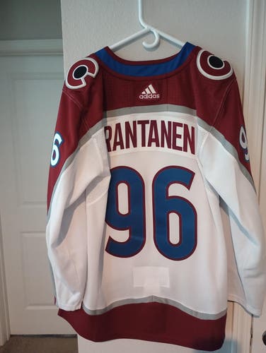 Colorado avalanche away jersey