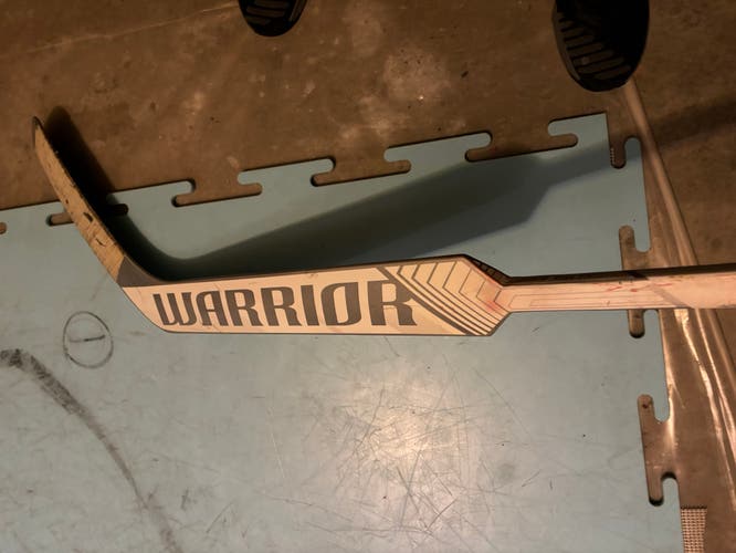 Used Intermediate Warrior Regular Ritual V1 SR Goalie Stick 23.5" Paddle