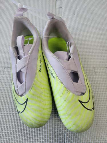 Used Nike Phantom Junior 02 Cleat Soccer Outdoor Cleats