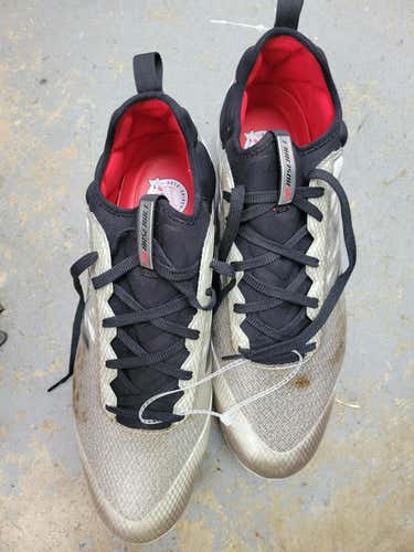 Used New Balance Metal Cleats Senior 16 Baseball And Softball Cleats