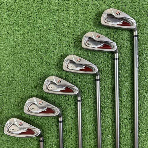 Wilson Staff Di7 Iron Set 5-PW Uniflex Flex Proforce V2 Graphite Right Handed