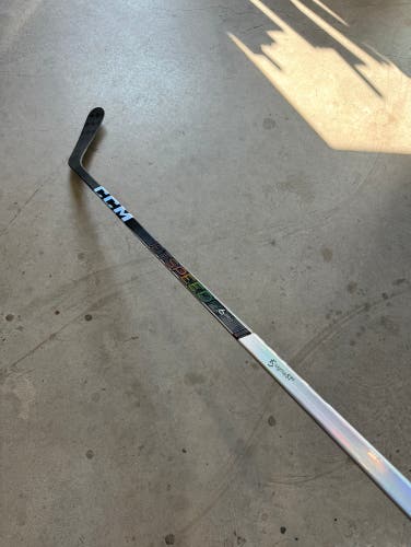 Used Senior CCM Right Handed P29 Flex 85 Pro Stock Jetspeed FT6 Pro Hockey Stick