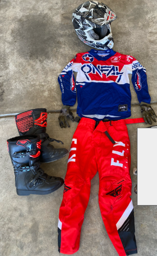 Youth Motocross Set (Helmet, 2 boots, pants, jersey, gloves) - Fly Racing (apx Youth XS/S/M)