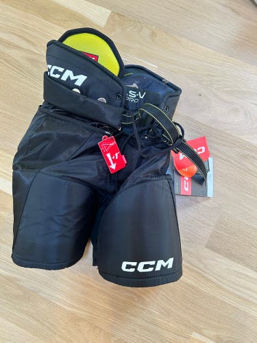 CCM Youth AS-V Pro