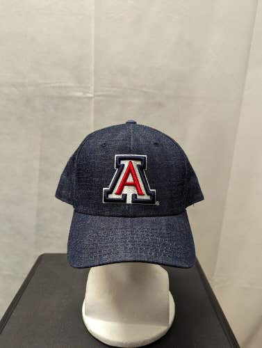 NWT Arizona Wildcats Zypher Fitted Hat 8 NCAA