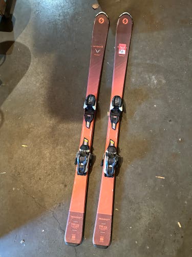 Used Kid's All Mountain With Bindings Max Din 7 Brahma Jr Skis