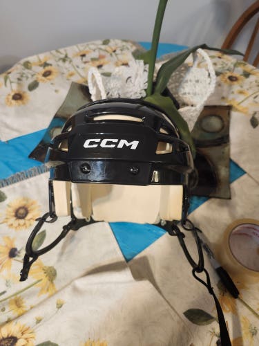 Used Large CCM Vector V05 Helmet