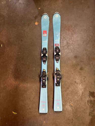 Used Kid's All Mountain With Bindings Max Din 4.5 Pearl Jr Skis