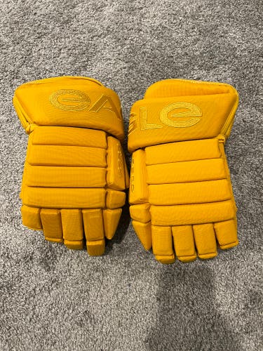 Gold Custom Eagle Aero Gloves - Made in Canada - Free US Shipping