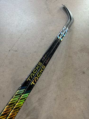 2 PACK NHL Seth Jones 90 Flex New Senior CCM Right Handed P29 Pro Stock Tacks AS-VI PRO Hockey Stick